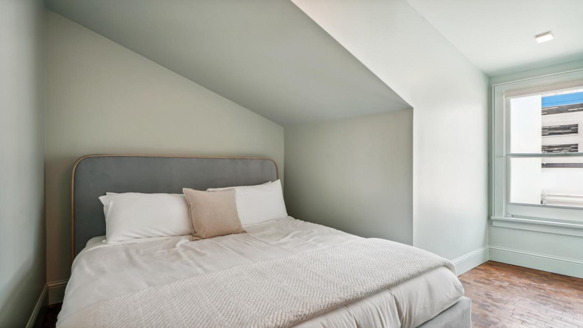 The Mary Beth Hotel & Gallery نيو أورلينز الغرفة الصورة