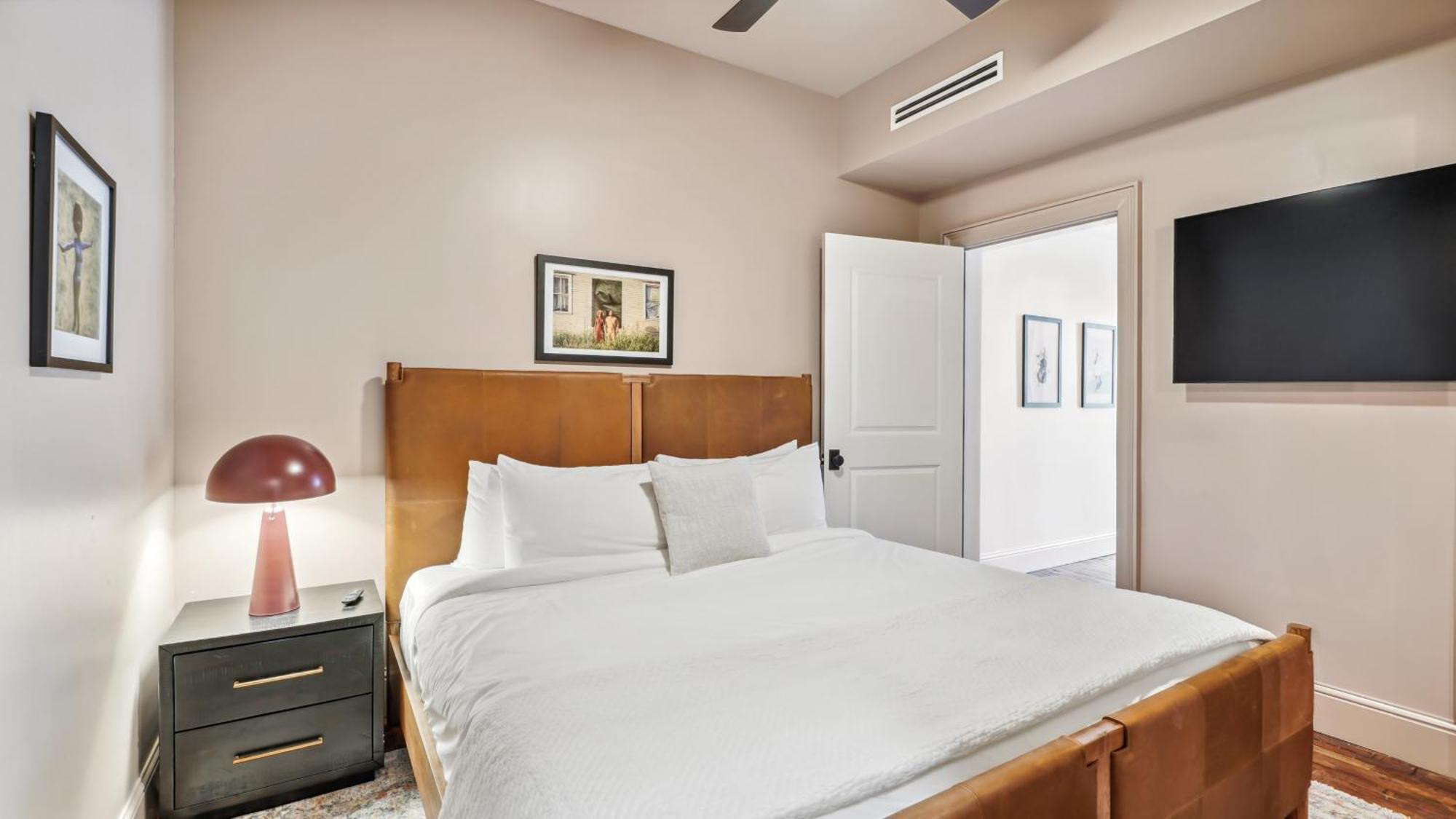 The Mary Beth Hotel & Gallery نيو أورلينز الغرفة الصورة